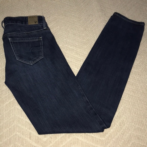 American Eagle boyfriend jeans - Picture 4 of 4